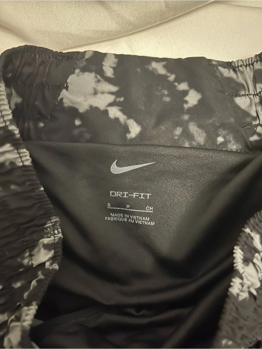 Nike Women's Black & Gray Tie-Dye Running Shorts